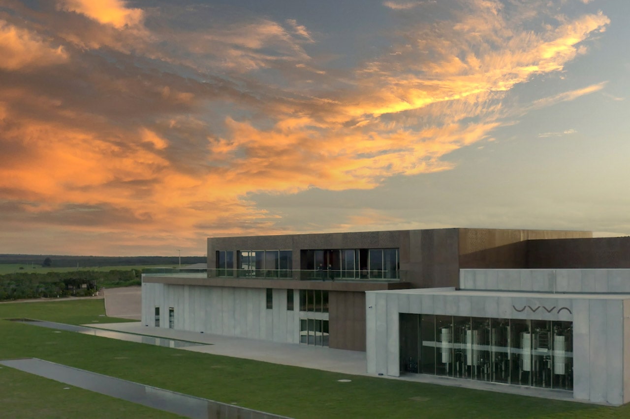 Fachada Vinícola UVVA
